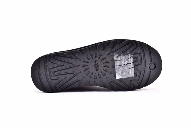 UGG Harkley Preto Camurça Cadarço Botas de Tornozelo 13