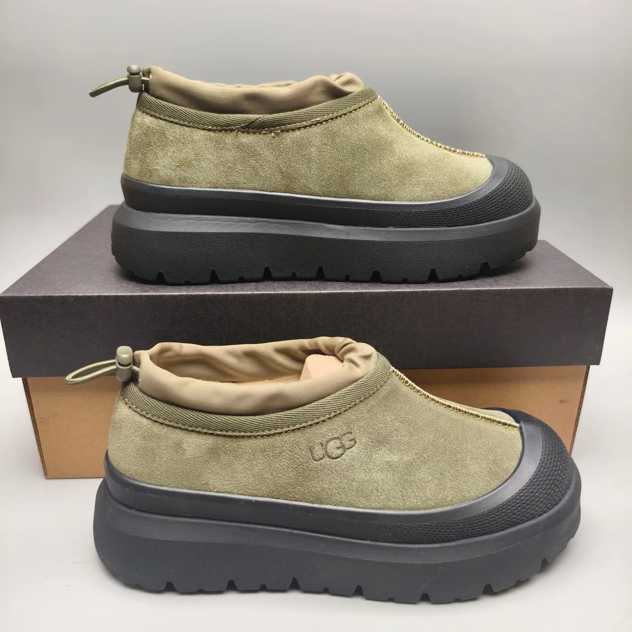 UGG 套脚厚底花纹底橄榄绿休闲鞋 5