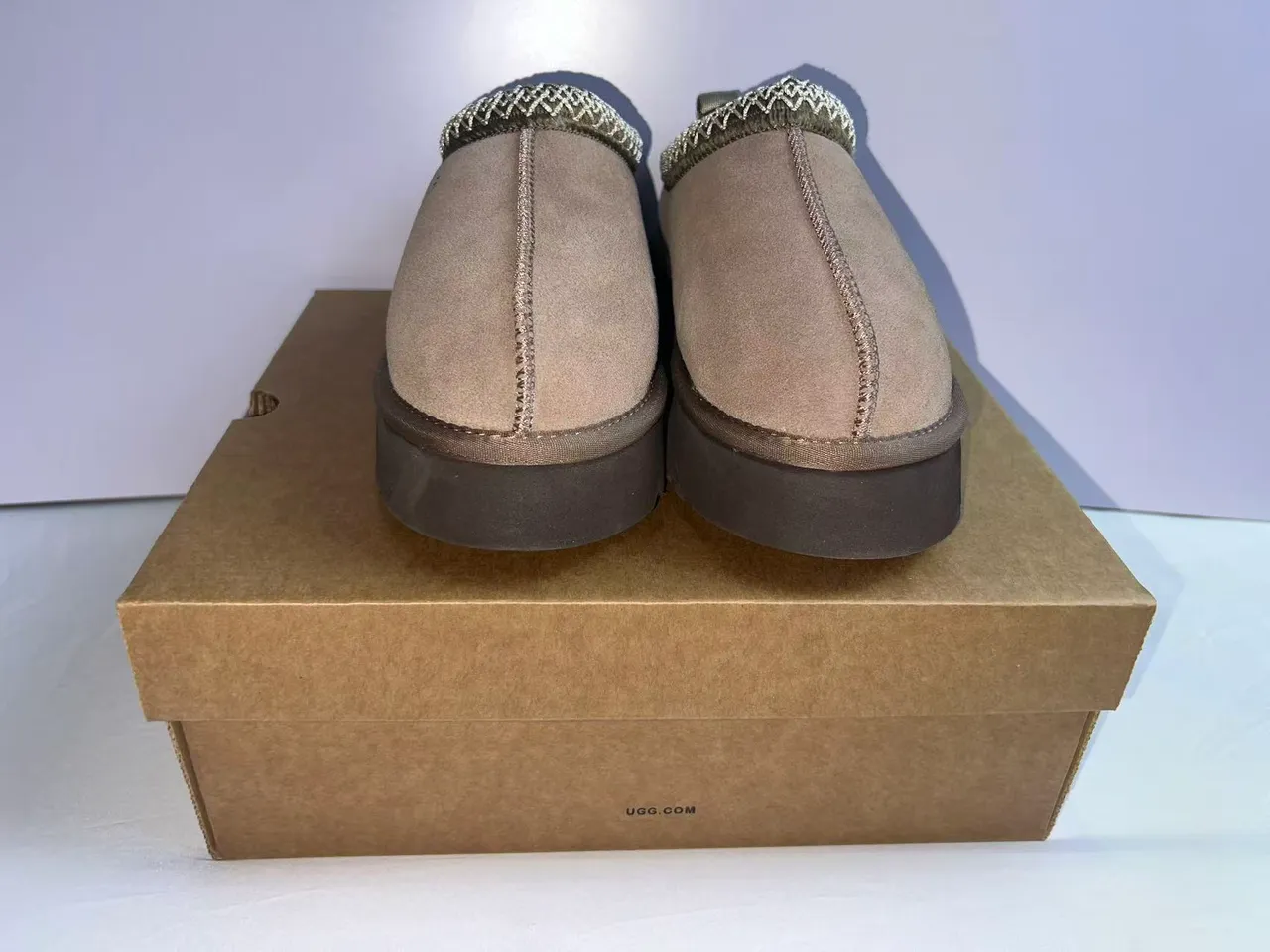 UGG Tasman بيج بني كعب منصة زخرفة معدنية منسوجة أحذية كاجوال 6