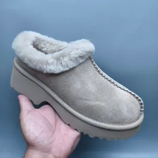 UGG Tasman Beige White Shearling-Lined Platform Sole Casual Shoes
