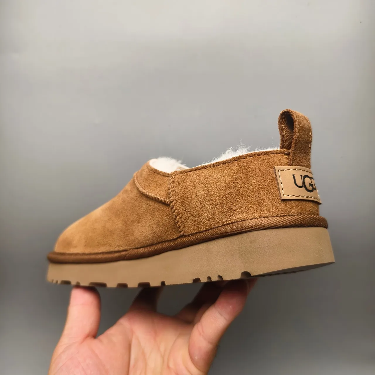 UGG Tasman Marrom Bege Camurça Superior Forro de Pelos Sapatos Casuais 4