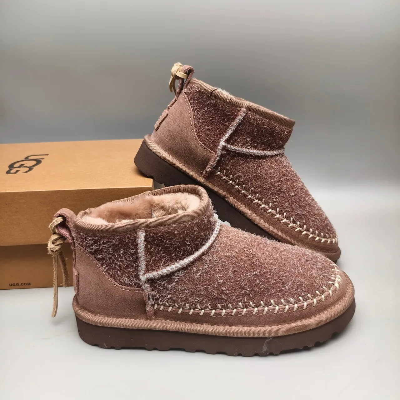 UGG Tasman Bota de Nieve Marrón Forrada con Shearling de Ante 6
