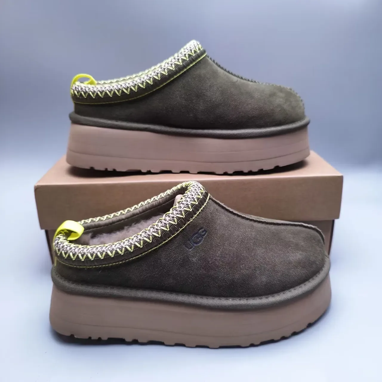 UGG Tasman Olive Brown सूड स्लिप-ऑन केजुअल जूते 3