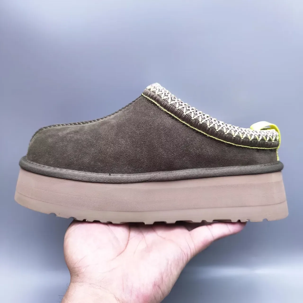 UGG Tasman Olive Brown सूड स्लिप-ऑन केजुअल जूते 5