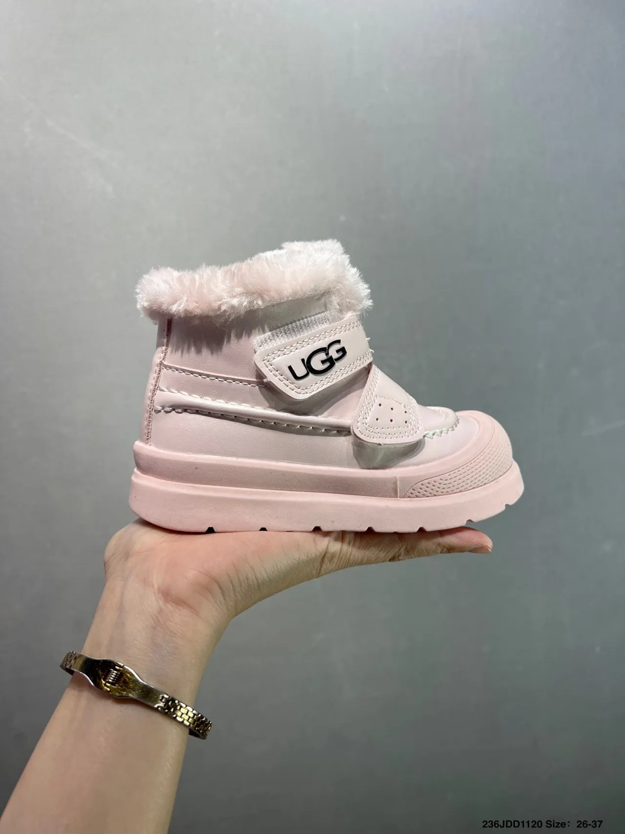 UGG সাদা বাদামী গোড়ালির উচ্চতা শিয়ারলিং-লাইনড স্নো বুট 4
