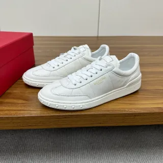 Valentino Rockstud White Leather Lifestyle Sneakers