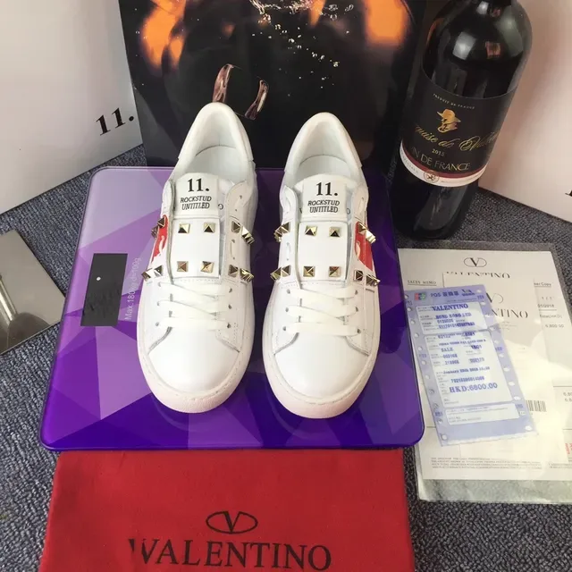 Valentino Rockstud White Leather Red Heart Stud Lifestyle Sneakers 4