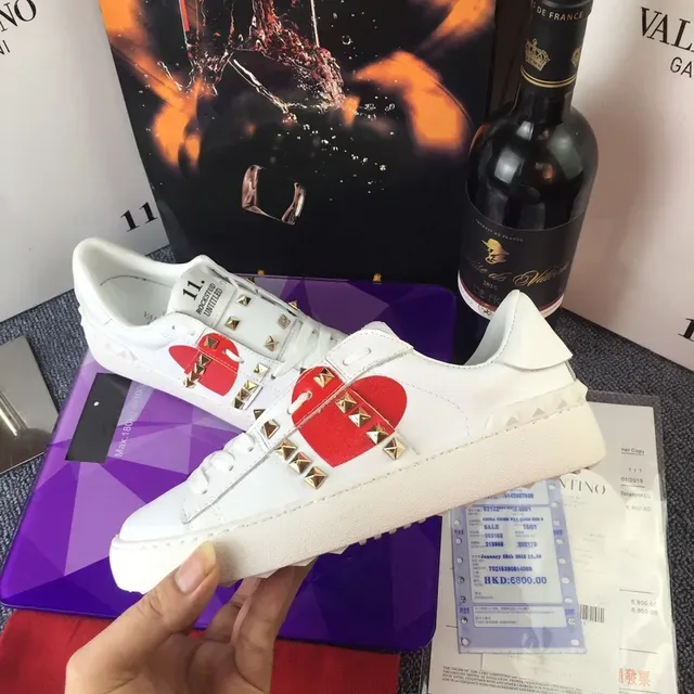 Valentino Rockstud White Leather Red Heart Stud Lifestyle Sneakers 5