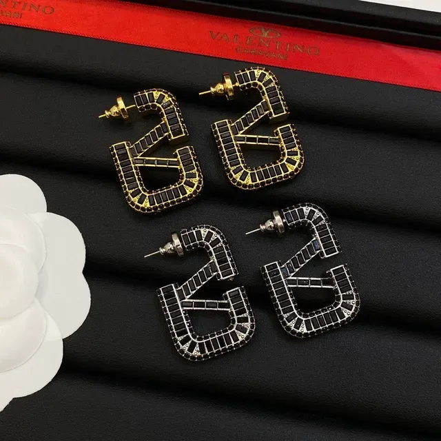 Valentino VLTN 几何包蒂石圈耳 7