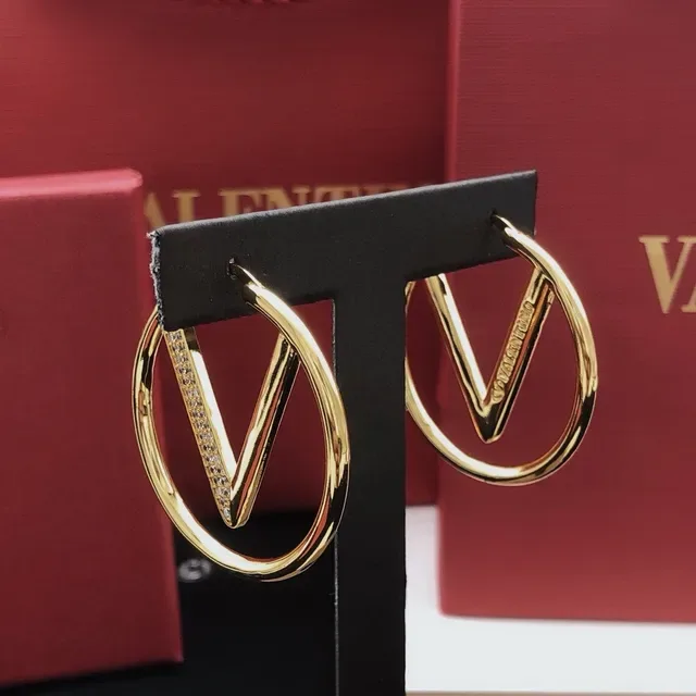 Valentino VLTN গোল্ড-টোন ক্রিস্টাল বার হুপ ইয়াররিংস 2