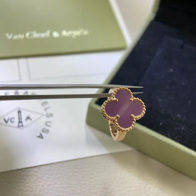 Van Cleef & Arpels Alhambra Anéis de Cabochon Trévo Roxo 4