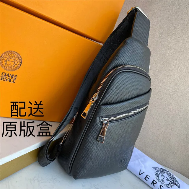 Versace Noir Argent Cuir à grain texturé Embossé Logo Médusa Sac Messager 5