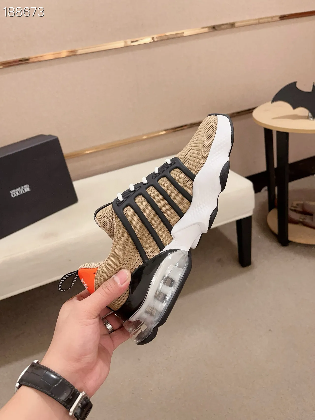 Versace Chain Reaction Beige Black Orange 厚底运动鞋 7