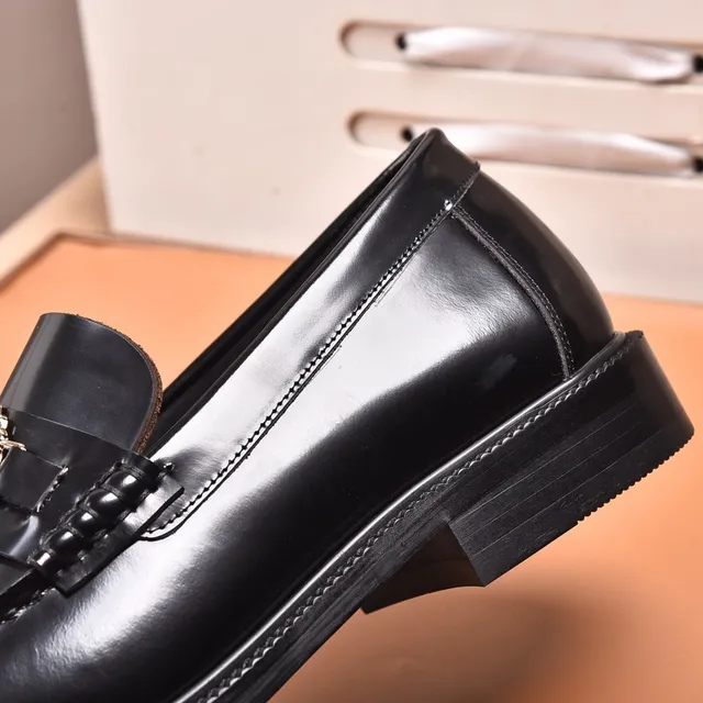 Versace Chain Reaction Mocassins Couro Preto Polido Fivela Medusa 2