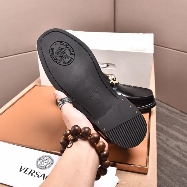 Versace Chain Reaction Mocassins Couro Preto Polido Fivela Medusa 5