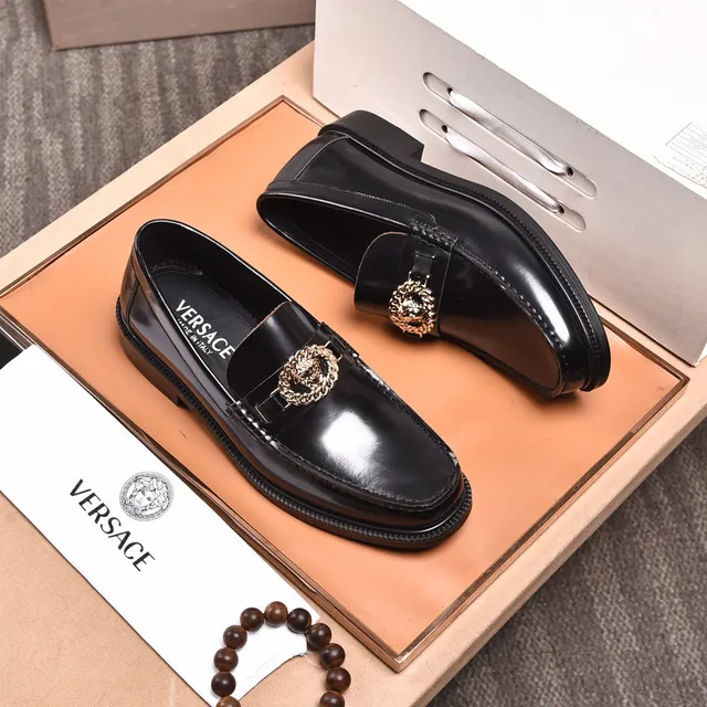Versace Chain Reaction Mocassins Couro Preto Polido Fivela Medusa 9