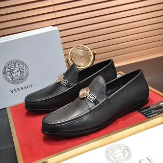 Versace Greca Odissea Mocassins en cuir noir Medusa Hardware
