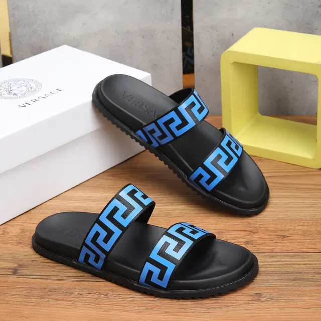 Versace Greca Odissea नीले और काले स्लाइड स्लिपर्स 8