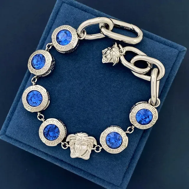 Versace Medusa Greca नीली क्रिस्टल चंकी चेन नेकलेस 8