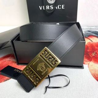 Versace Odissea Preto Dourado Cinto Liso Fivela Retangular Cinto de Couro