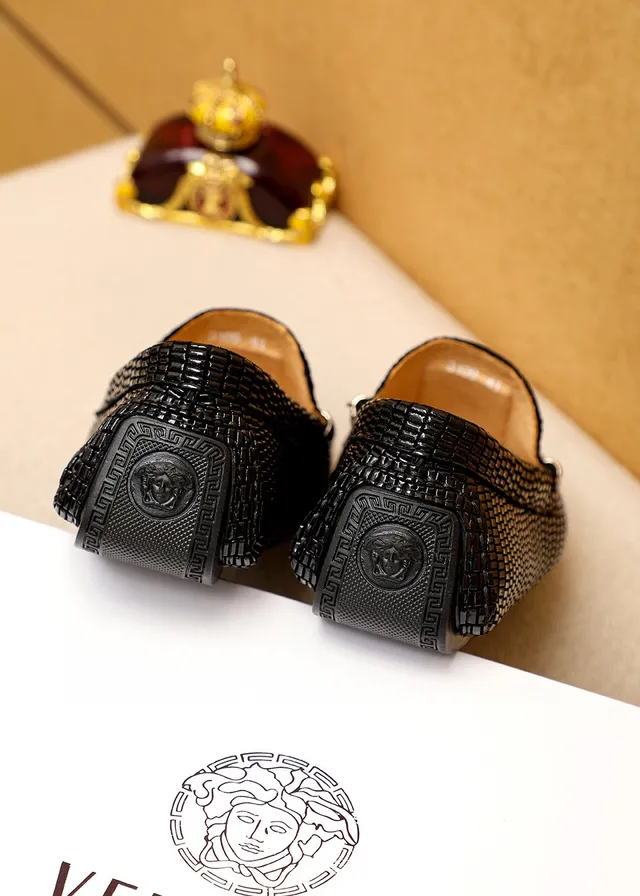 Versace Odissea Negro Dorado Textura Tejida Cabeza Medusa Hardware Mocasín 3