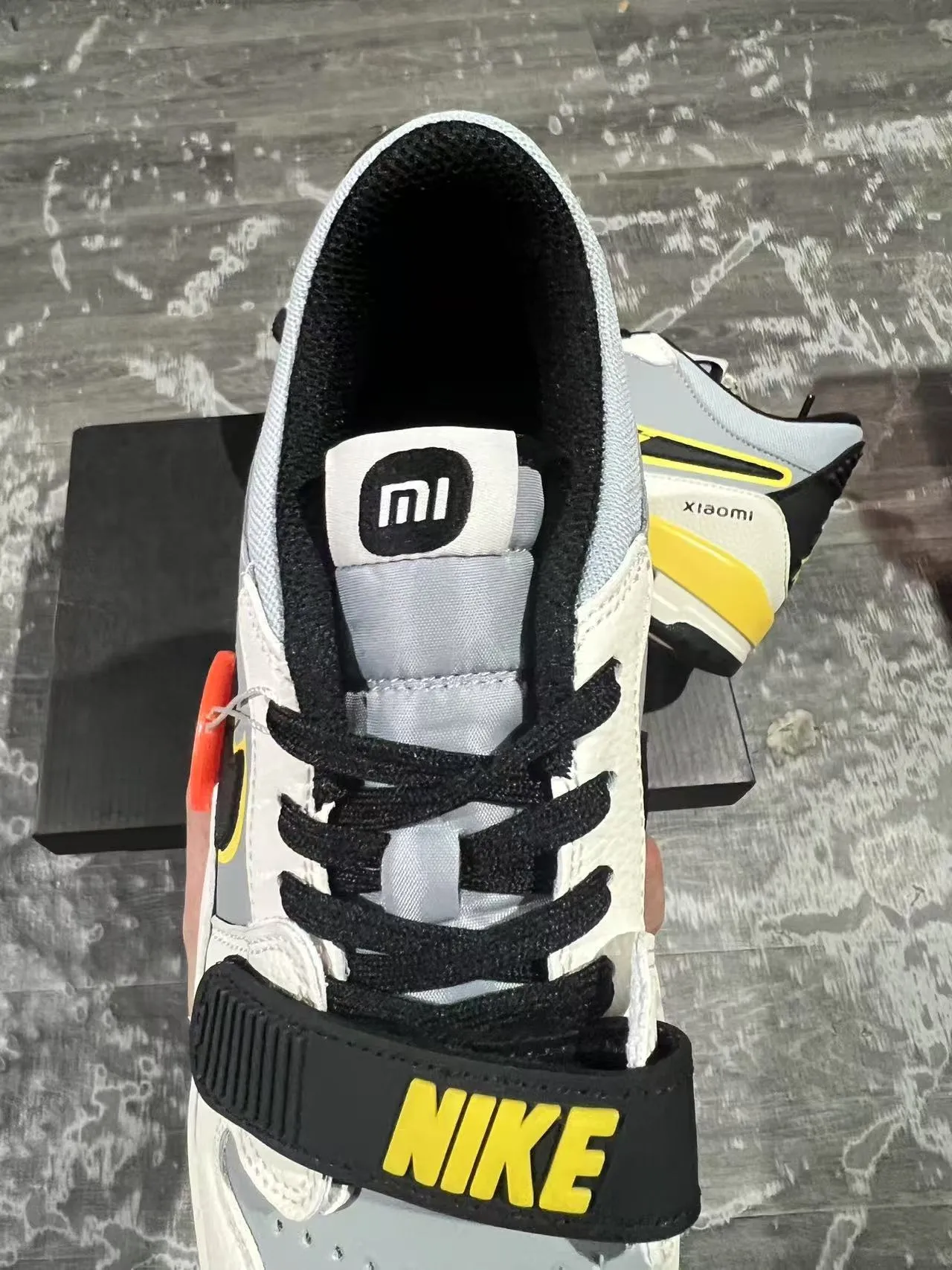 Xiaomi White Yellow Layered Synthetic/mesh Upper Visible Air Unit Sneakers 4