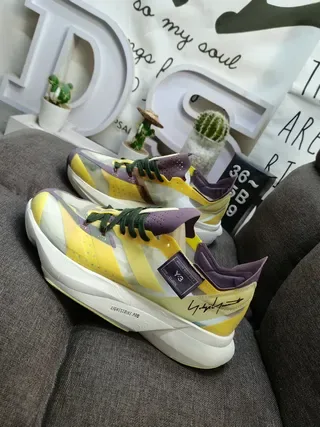 Y-3 حذاء رياضي نمط حياة أصفر بنفسجي شبكي علوي منحوت أبيض 7
