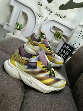 Y-3 حذاء رياضي نمط حياة أصفر بنفسجي شبكي علوي منحوت أبيض 9