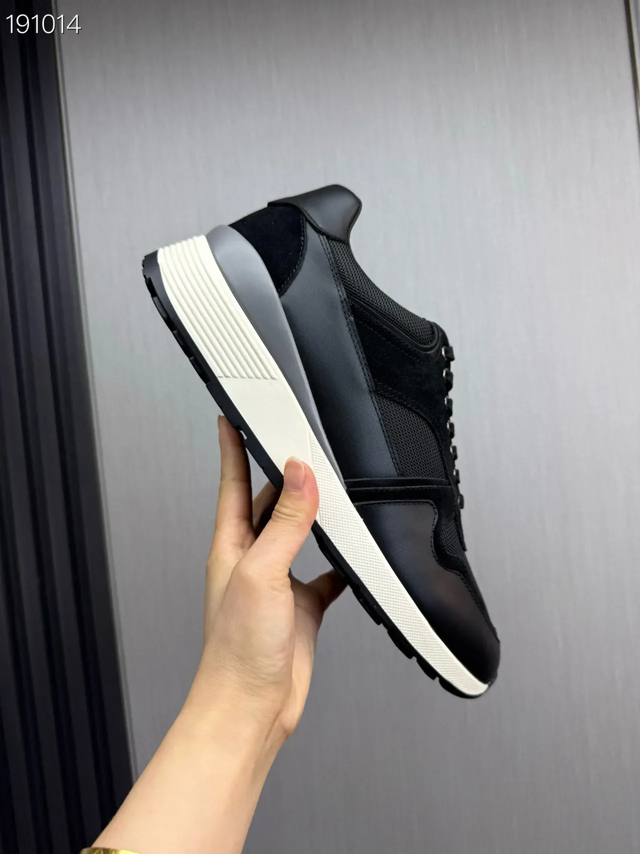 Zegna Noir Blanc Matériaux Mixtes Supérieur Maille Et Panneaux En Daim Sneakers Lifestyle 4