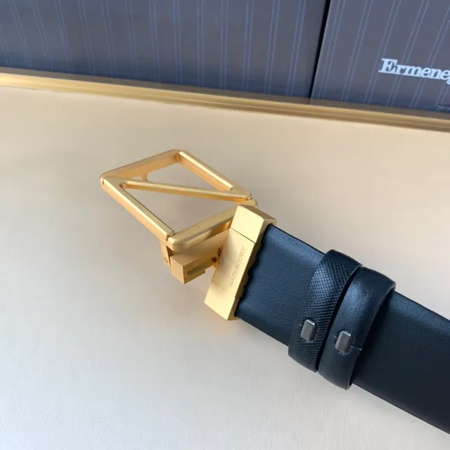 Zegna ज्यामितीय सोने की बक़ल काली चमड़े की बेल्ट 3