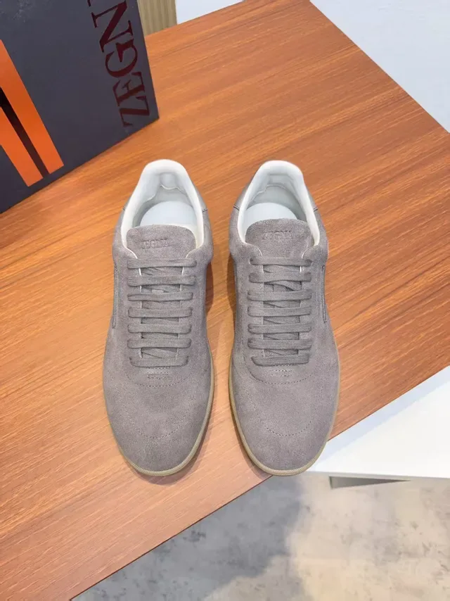 Sneakers Zegna Daim Gris Minimalistes Lifestyle 5
