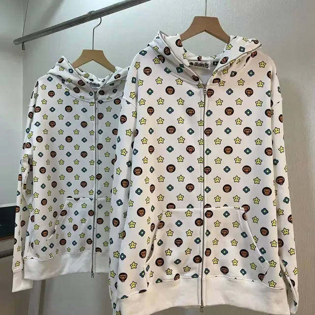 A Bathing Ape 白色猿头星星方形印花连帽衫 2