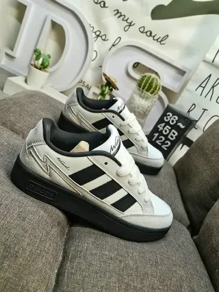 Adidas Beige Preto Low-Top Suede y Cuero Superior Lifestyle Sneakers 9