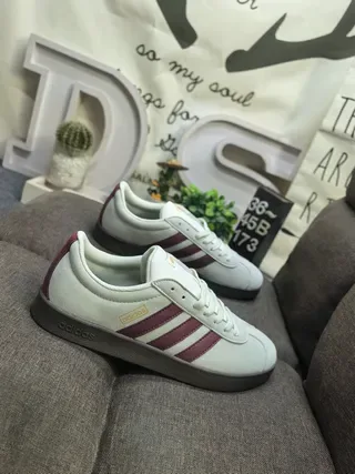 Adidas Beige Burgundy Low-Top Three-Stripe Side Panel Lifestyle Sneakers 9