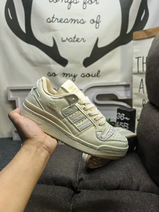 Adidas Sneakers Lifestyle Beige Gris à encolure matelassée 5