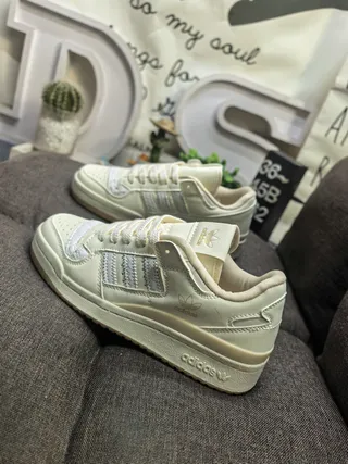Adidas Sneakers Lifestyle Beige Gris à encolure matelassée 7
