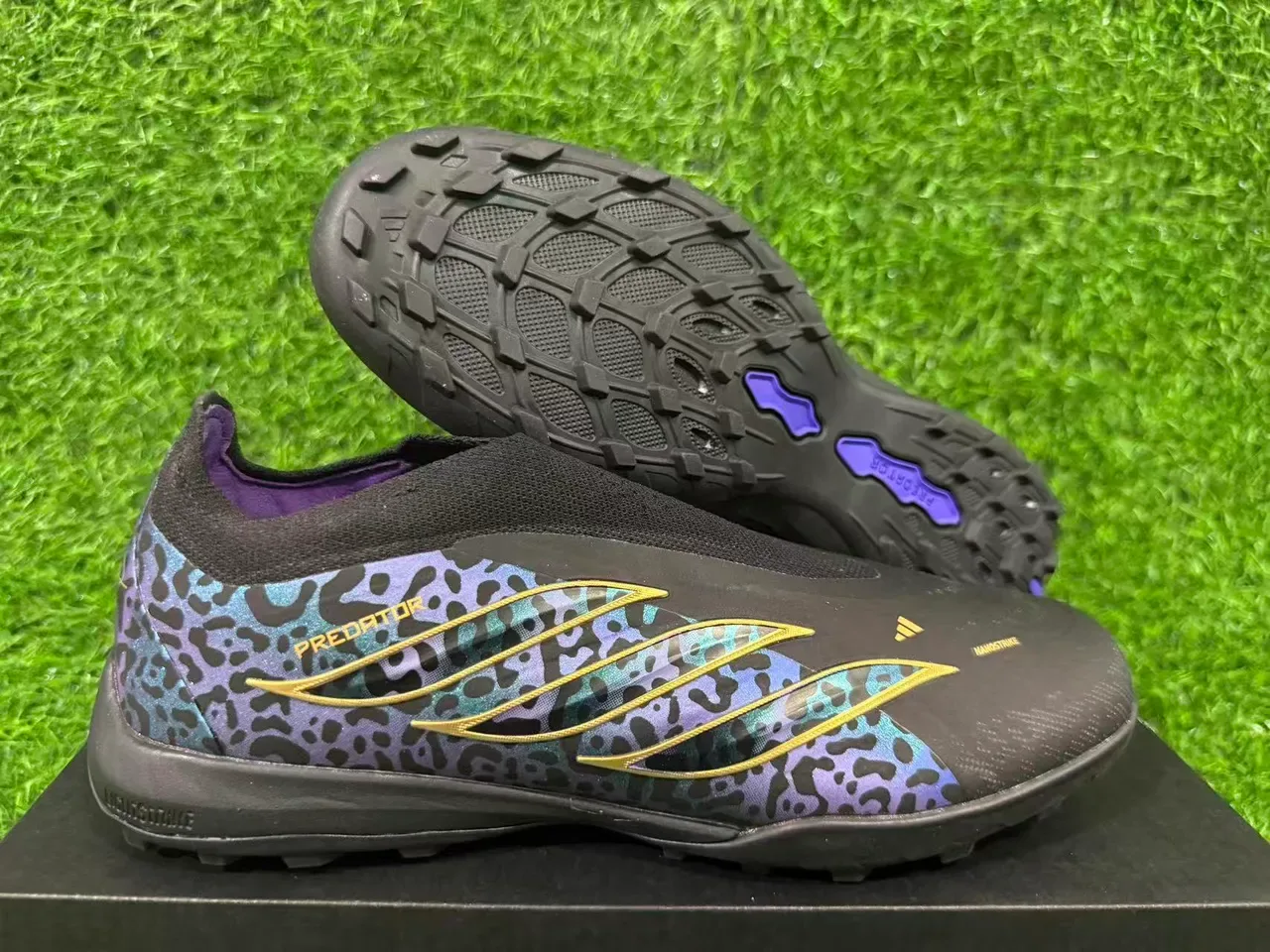 Adidas Black Multicolor Leopard-Print Synthetic Upper Gold Metallic Stripes Turf Soccer Shoes 10