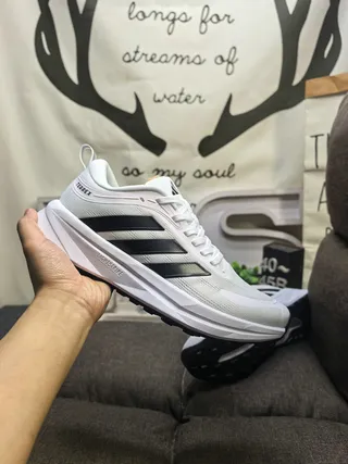 Adidas काला नारंगी मेश ऊपरी तीन पट्टी साइड पैनल रनिंग जूते 15