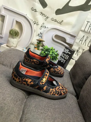 Adidas Zapatos Mary Jane Marrón Negro Imprimido de Leopardo Parte Superior Tres Rayas Panel Lateral 9