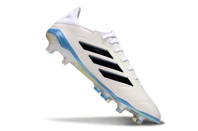 Adidas Copa Blanc pur et Bleu clair Chaussures de football pour sol ferme 2