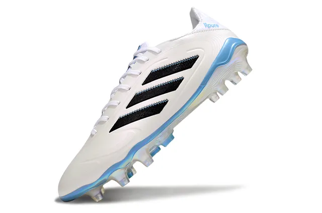 Adidas Copa Blanc pur et Bleu clair Chaussures de football pour sol ferme 3