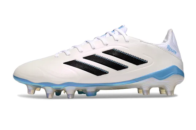 Adidas Copa Blanc pur et Bleu clair Chaussures de football pour sol ferme 7