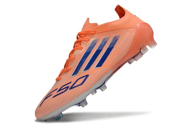 Adidas F50 Sapatos de futebol com travas para terreno firme em laranja e azul 3