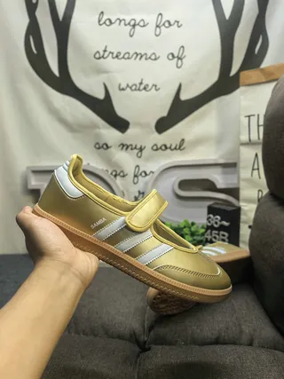 Adidas গোল্ড হোয়াইট বিনা লেস গাম সোল লাইফস্টাইল স্নিকার্স 5