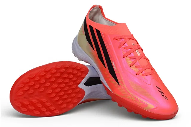 Adidas Zapatillas de fútbol rosa y naranja low-cut con upper sintético gradiente neón para césped artificial 13