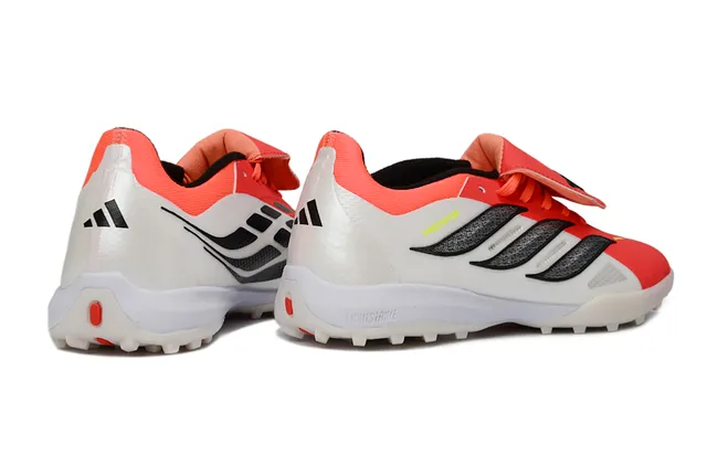 Adidas Predator أحذية كرة القدم للعشب الصناعي 6