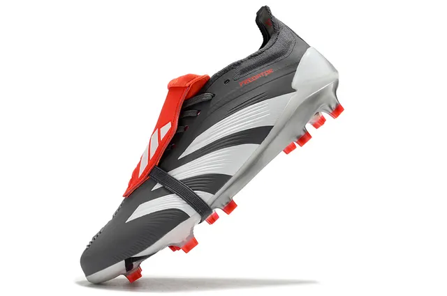 Adidas Predator ग्रे रेड बिना लेस स्ट्रैप क्लोजर तीन सफेद पट्टियाँ फर्म ग्राउंड सॉकर जूते 6