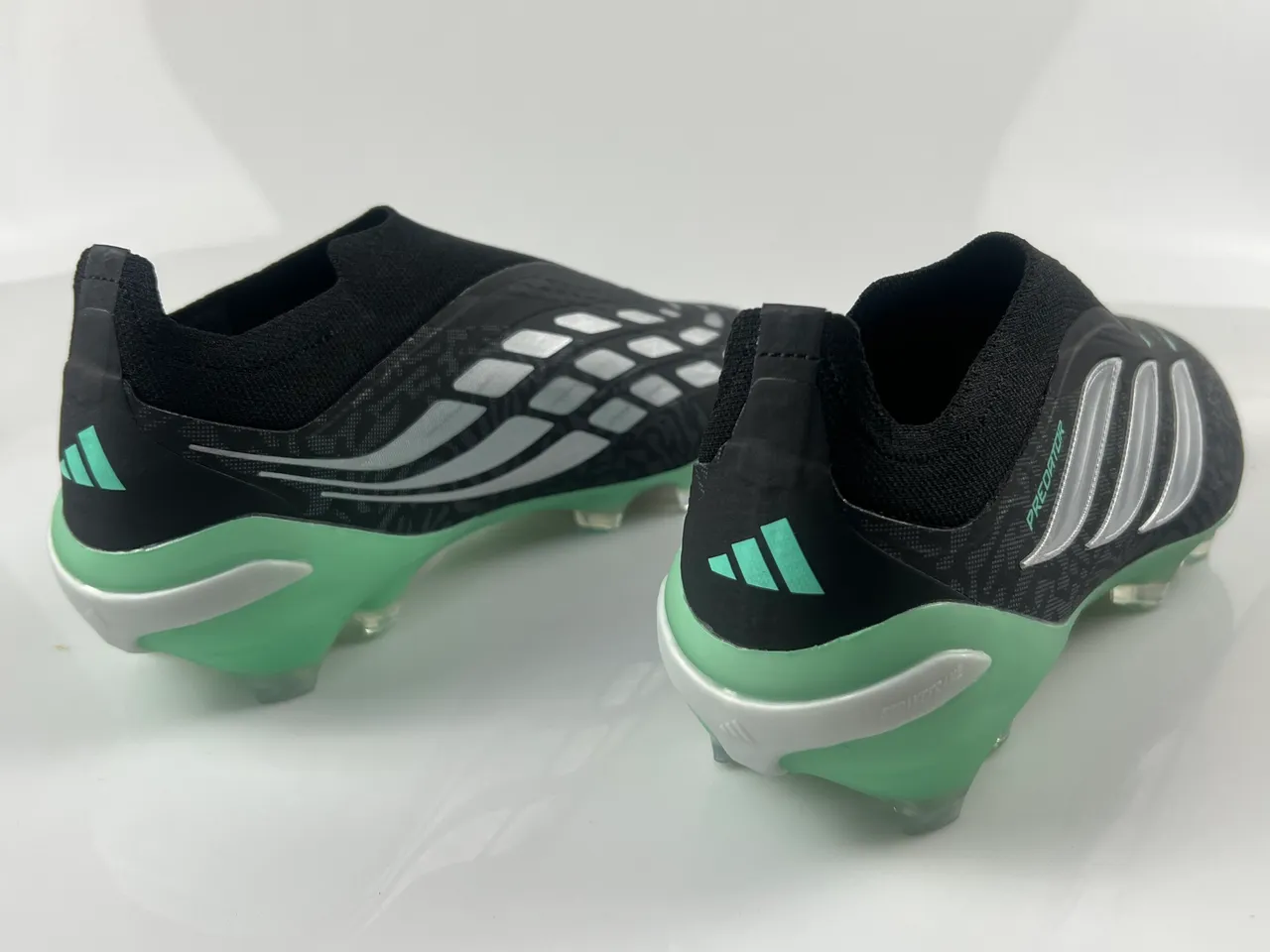 Adidas Predator Nanostrike+ Laceless أسود نعناع أخضر أرضية صلبة أحذية كرة القدم 3