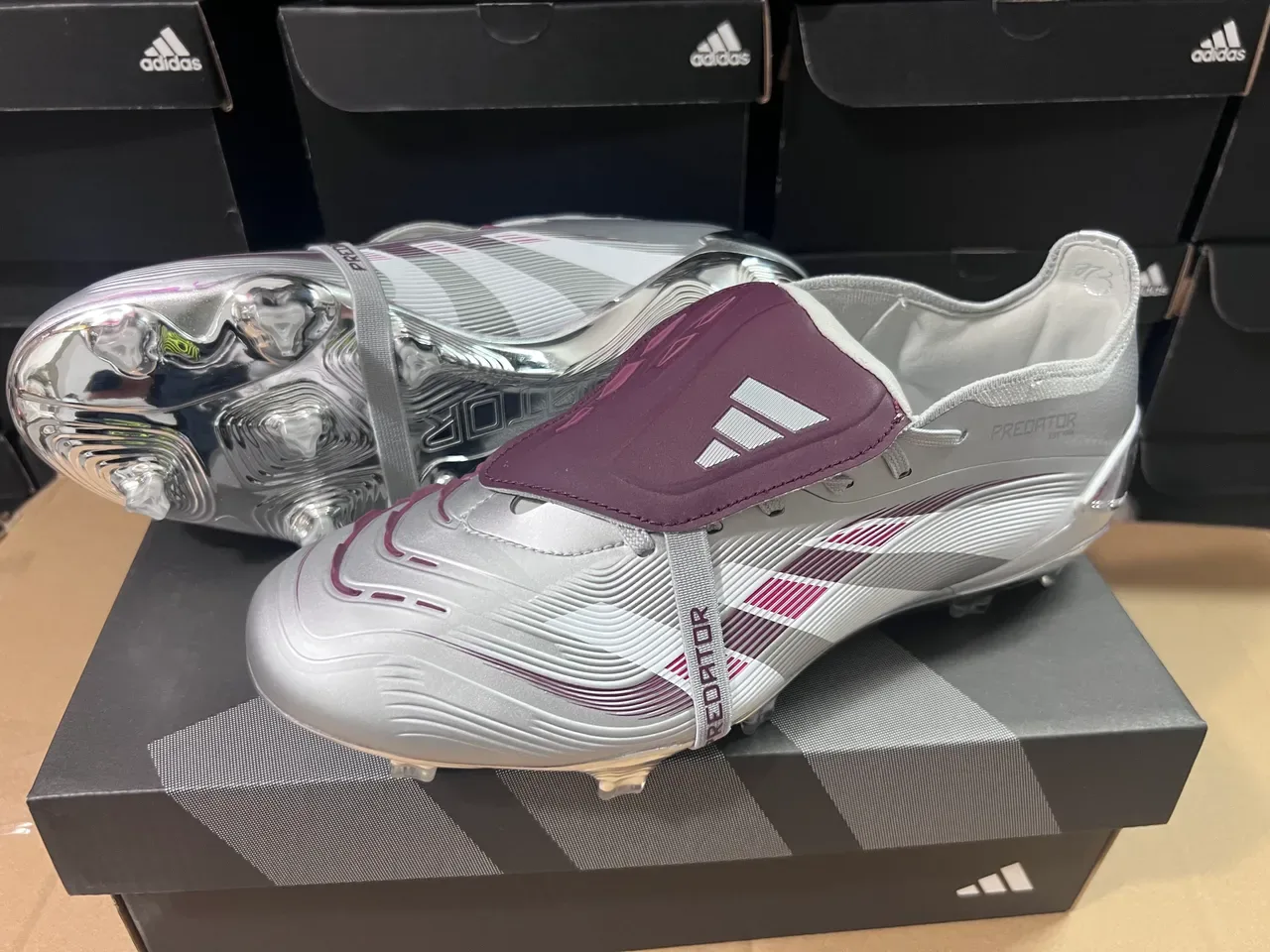 Adidas Predator Silver Purple Metallic Synthetic Upper Wave-Patterned Forefoot Firm-Ground Soccer Shoes 2
