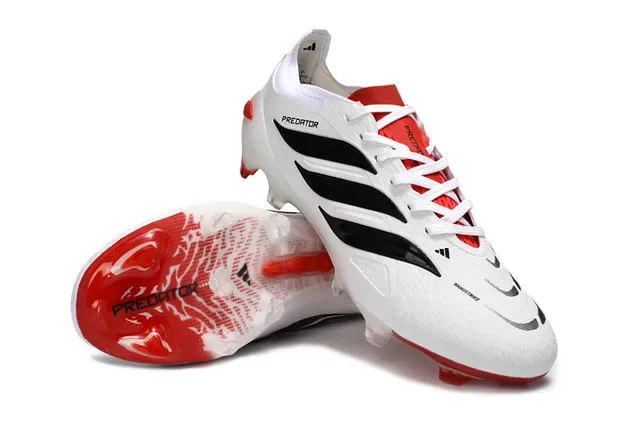 Adidas Predator blanco y rojo upper sintético con branding de tres rayas negras y punta firm ground zapatos de fútbol 4